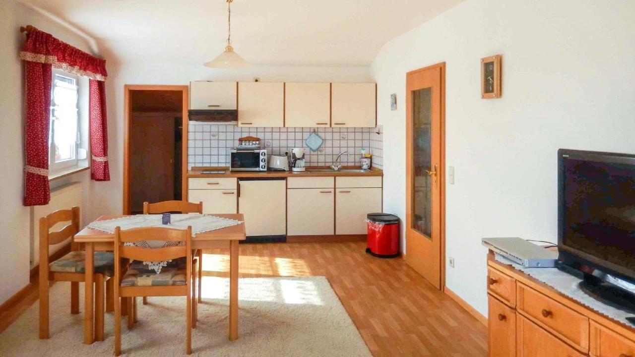 Am Hasenweg Apartment *